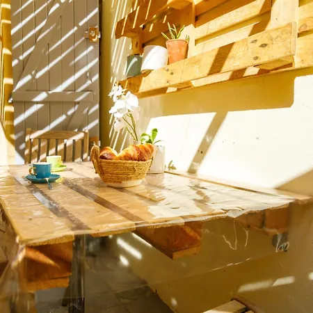 Souplex Voltaire Apartamento Hyères